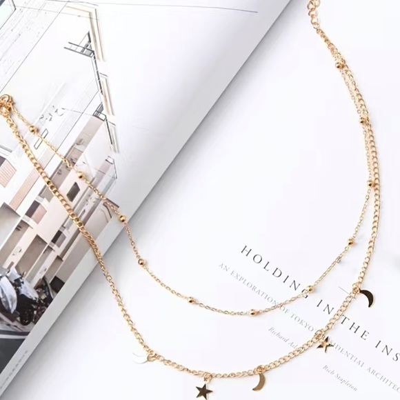 BRAND NEW 18K Gold Plated Moon Star Collarbone Chain Necklace - Picture 3 of 4